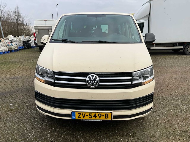 2017 volkswagen transporter kombi caravelle tdi bedrijfswagen - afbeelding 12 van  35