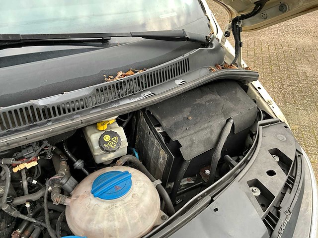 2017 volkswagen transporter kombi caravelle tdi bedrijfswagen - afbeelding 24 van  35