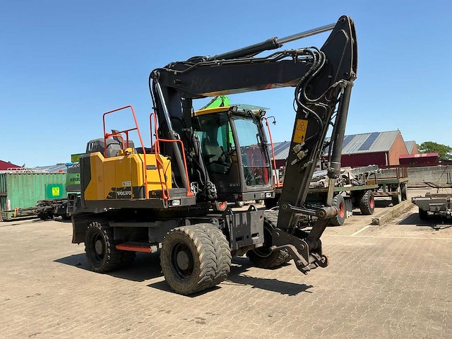 2017 volvo ew160e banden graafmachine 4x4 - afbeelding 16 van  21