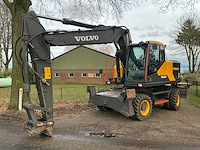2017 volvo excavator ew 180e banden graafmachine