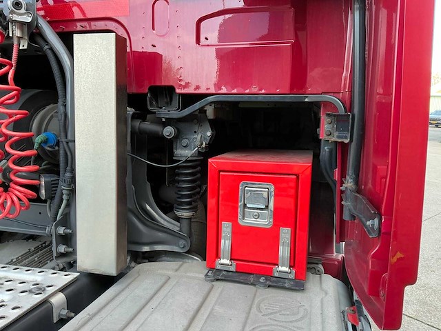 2017 volvo fh opleggertrekker - afbeelding 13 van  44