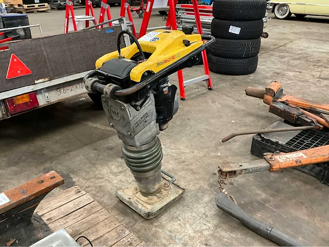 2017 wacker neuson bs60-2 11” trilstamper - afbeelding 1 van  6