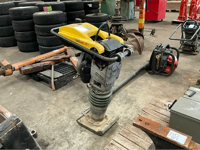 2017 wacker neuson bs60-2 11” trilstamper - afbeelding 2 van  6