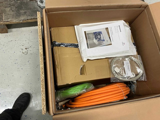 2017 weiss cr1000c cnc-bewerking - afbeelding 2 van  7