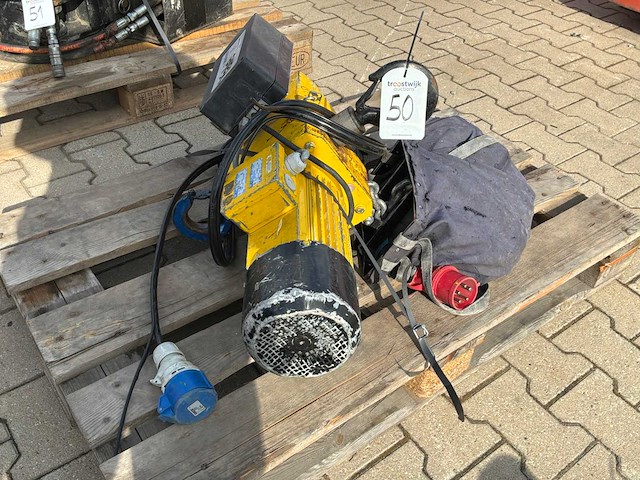 2017 yale cpef 20-8 elektrische kettingtakel - afbeelding 4 van  7