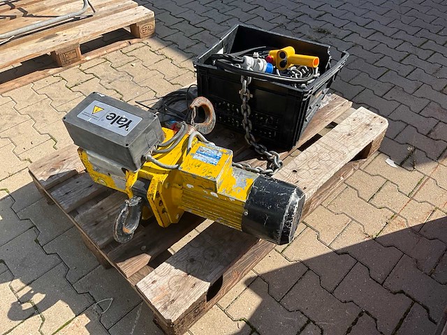 2017 yale cpef30.5 elektrische kettingtakel - afbeelding 5 van  10