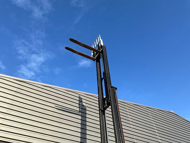 2017 yale mr16n reach truck - afbeelding 17 van  18