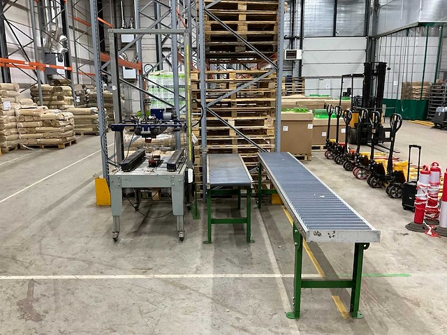 2017 youngsunpack mh-fj-1a dozensluitmachine met rollenbaan - afbeelding 1 van  3