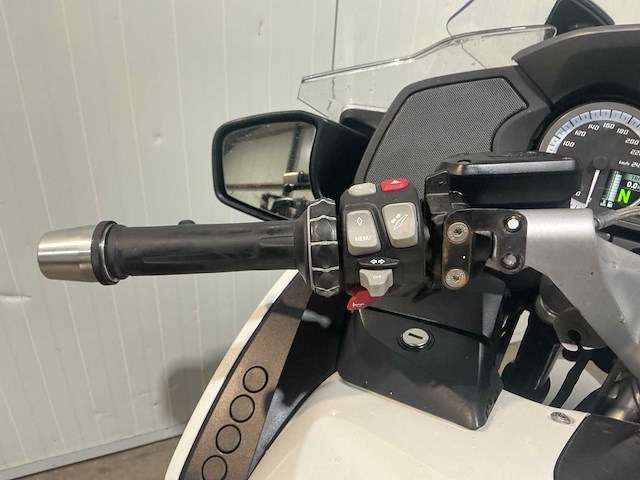 2018 - bmw - tour - r 1200 rt - motorcycle - afbeelding 10 van  17