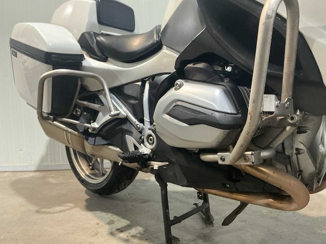 2018 - bmw - tour - r 1200 rt - motorcycle - afbeelding 14 van  17