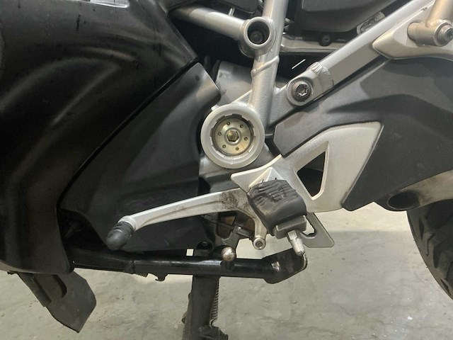 2018 - bmw - tour - r 1200 rt - motorcycle - afbeelding 15 van  17