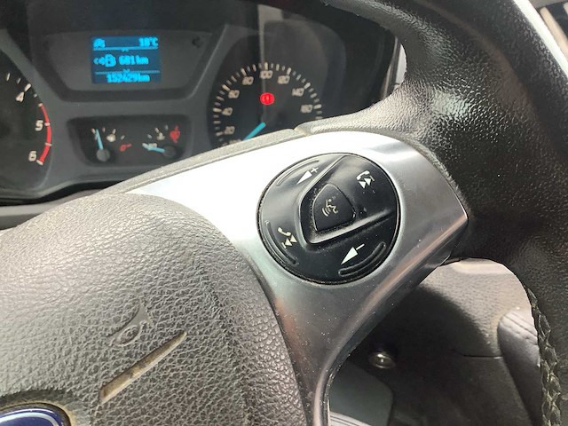 2018 - ford - transit - 290 2.0 tdci l2h2 tr - bedrijfswagen - afbeelding 3 van  16