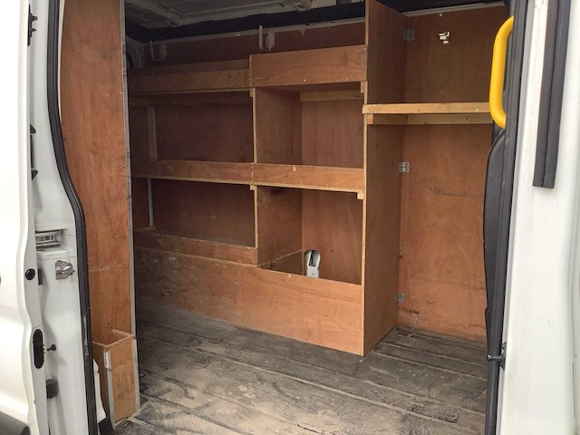 2018 - ford - transit - 290 2.0 tdci l2h2 tr - bedrijfswagen - afbeelding 12 van  16