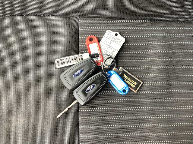 2018 - ford - transit - 290 2.0 tdci l2h2 tr - bedrijfswagen - afbeelding 8 van  16