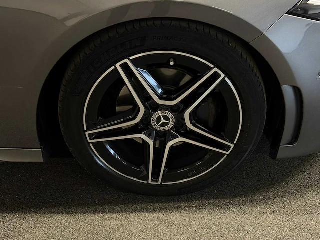 2018 - mercedes-benz - a-klasse - 200 bns sol. amg n-779-gj iaw - afbeelding 16 van  24