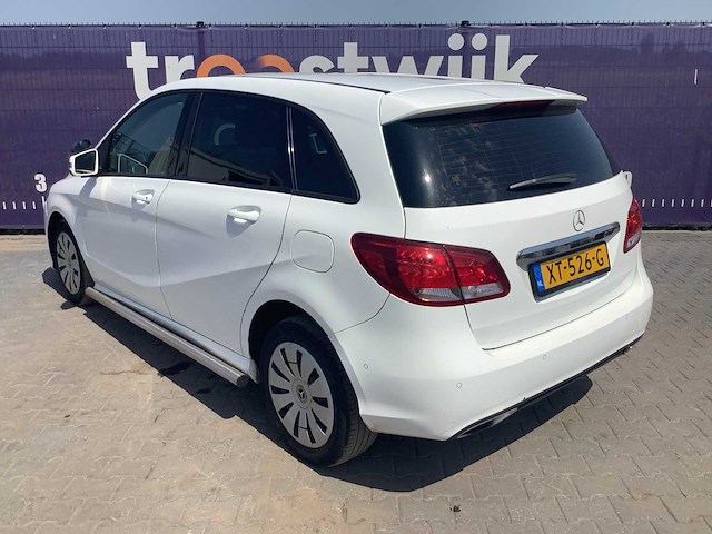 2018 - mercedes-benz - b-klasse - 220 d ambition - personenauto - afbeelding 3 van  15