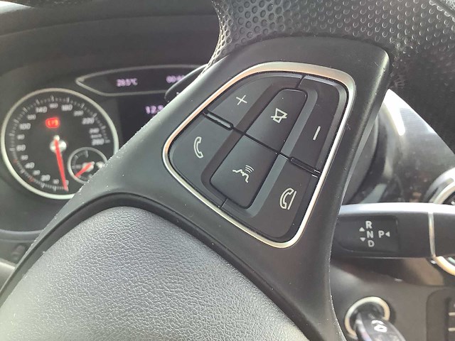 2018 - mercedes-benz - b-klasse - 220 d ambition - personenauto - afbeelding 11 van  14