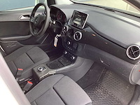 2018 - mercedes-benz - b-klasse - 220 d ambition - personenauto - afbeelding 5 van  14