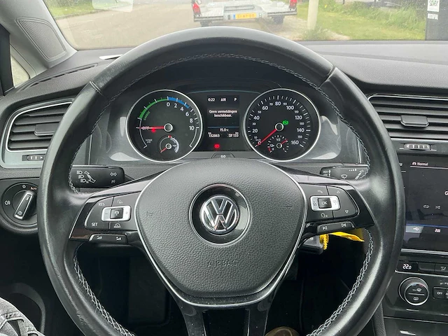 2018 - volkswagen - e-golf - ev - car - afbeelding 10 van  22