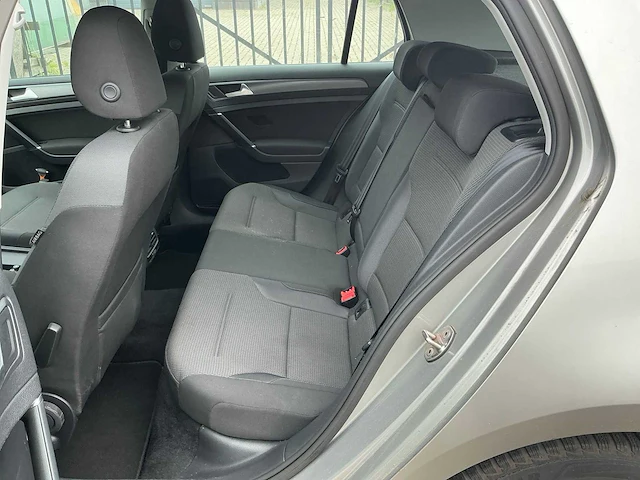 2018 - volkswagen - e-golf - ev - car - afbeelding 2 van  22