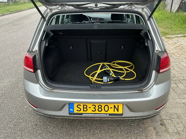 2018 - volkswagen - e-golf - ev - car - afbeelding 18 van  22