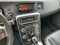 2018 - volvo - v60 - 2.0 d4 bus. sport - personenauto - afbeelding 14 van  21
