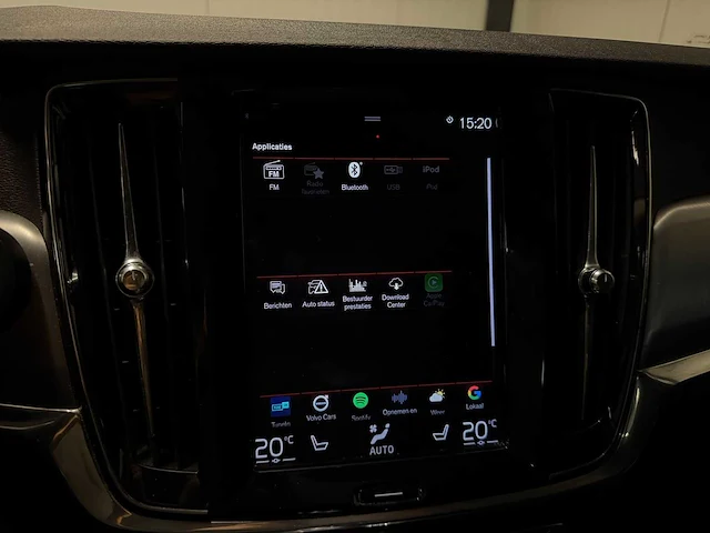 2018 - volvo - v90 - 2.0 t8 awd momentum n-089-tz iaw - afbeelding 4 van  25