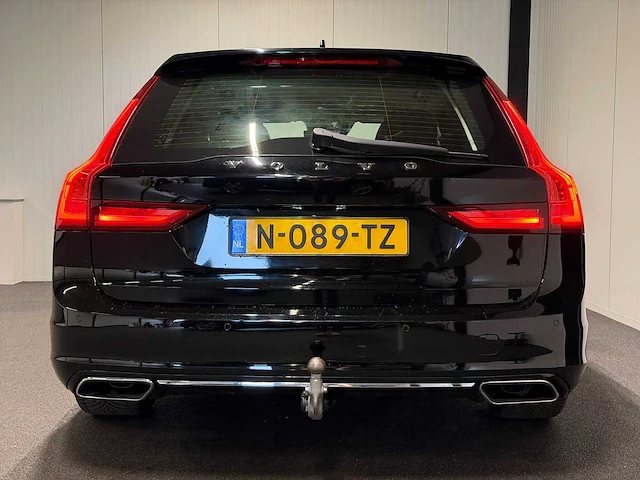 2018 - volvo - v90 - 2.0 t8 awd momentum n-089-tz iaw - afbeelding 20 van  25