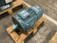 2018 abb m2bax 132sme 4 elektromotor - afbeelding 1 van  4