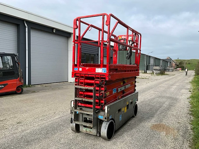2018 airo x12 en hoogwerker - afbeelding 6 van  12