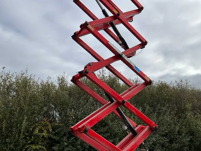 2018 airo x12 en hoogwerker - afbeelding 9 van  12