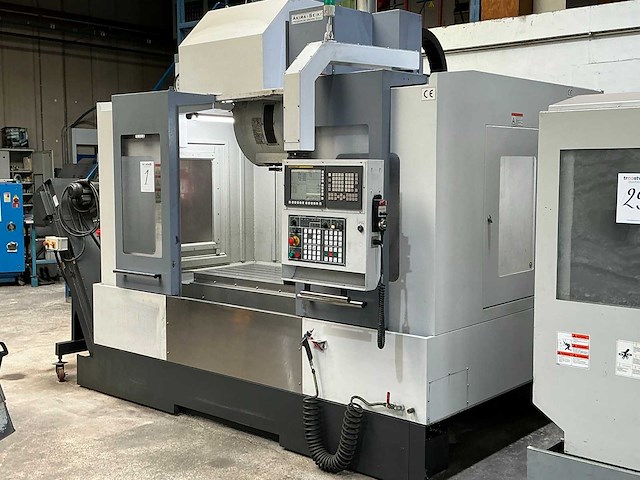 2018 akira-seiki performa v4.5 xp 4-assig bewerkingscentrum - afbeelding 7 van  9