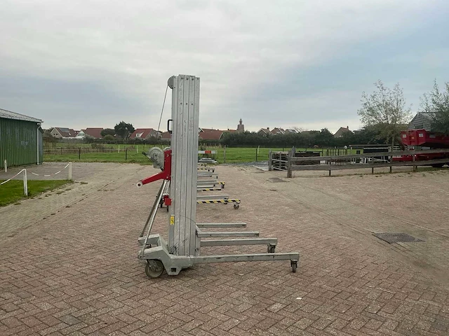 2018 alp l 752 kanaallift - afbeelding 1 van  10