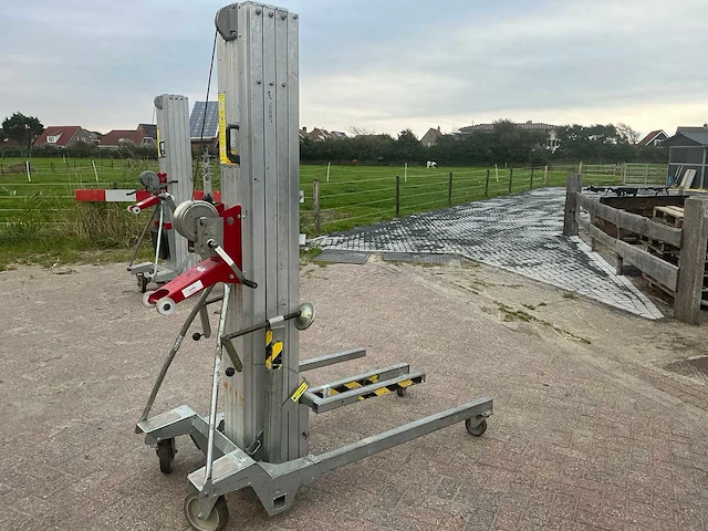 2018 alp l 752 kanaallift - afbeelding 1 van  12