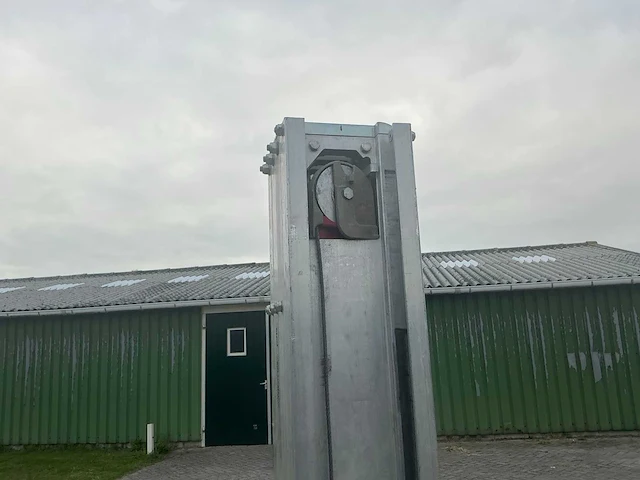 2018 alp l 752 kanaallift - afbeelding 11 van  12