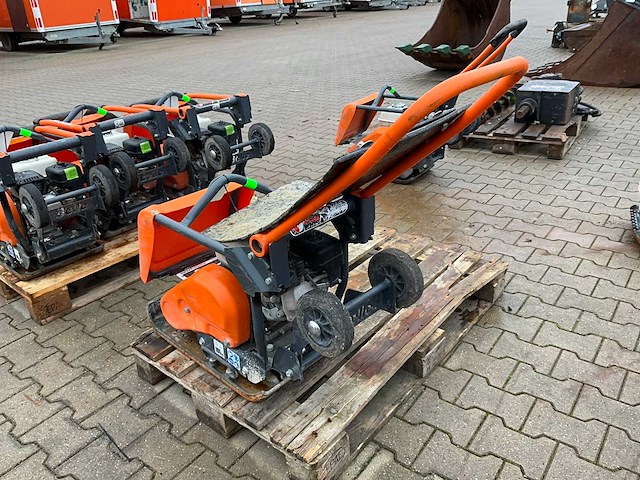 2018 altrad / belle fc3612e trilplaat - afbeelding 4 van  11