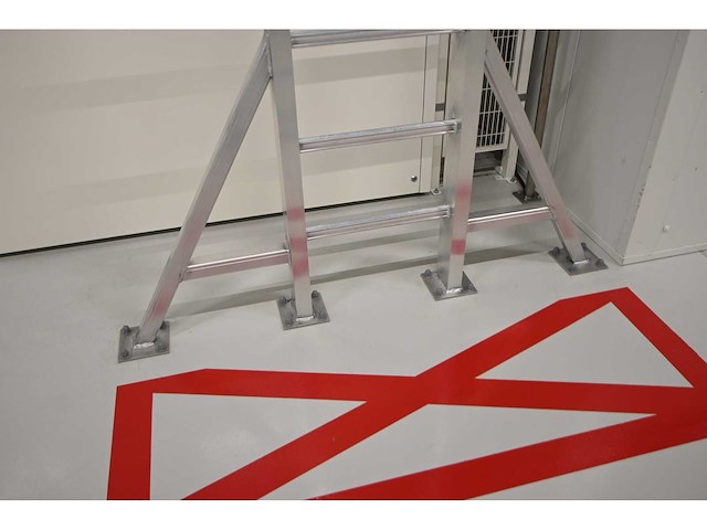 2018 altrex aluminium werkplatform - afbeelding 8 van  8