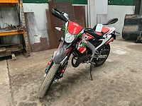 2018 aprilia sx 50 bromfiets