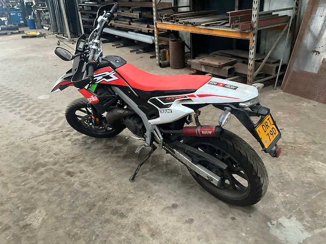 2018 aprilia sx 50 bromfiets - afbeelding 13 van  17
