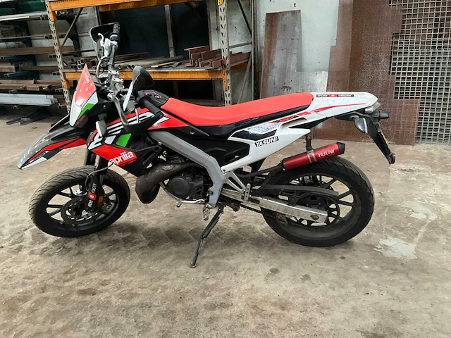 2018 aprilia sx 50 bromfiets - afbeelding 14 van  17