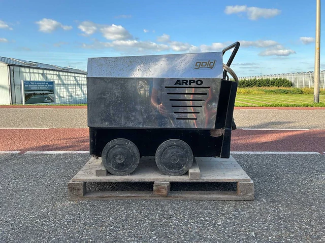 2018 arpo goldstar hogedrukreiniger - afbeelding 1 van  9