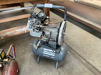 2018 atlas copco luchtcompressor - afbeelding 1 van  4