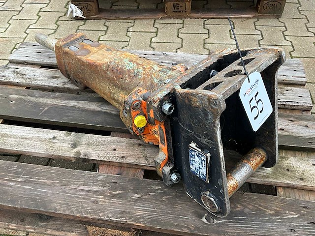 2018 atlas copco sb 152 hydraulische sloophamer - afbeelding 2 van  9
