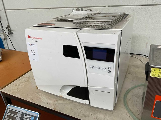 2018 b-autoclaaf sense lf18le instrumenten steriliseer appararaat - afbeelding 1 van  6