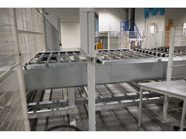 2018 benteler - glas laadstation en papierafvoer systeem met 6 hegla glaslaadbokken (c) - afbeelding 9 van  29