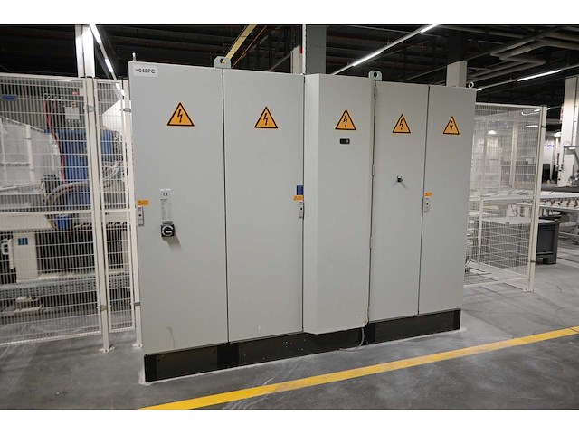 2018 benteler 040 pc processing center grinding cnc- glasbewerkingsmachine (c) - afbeelding 8 van  35