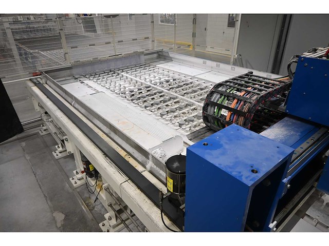 2018 benteler 040 pc processing center grinding cnc- glasbewerkingsmachine (c) - afbeelding 12 van  35