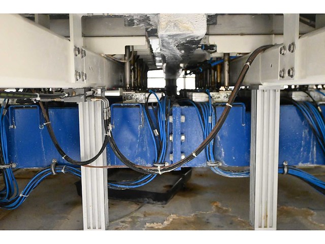 2018 benteler 040 pc processing center grinding cnc- glasbewerkingsmachine (c) - afbeelding 33 van  35