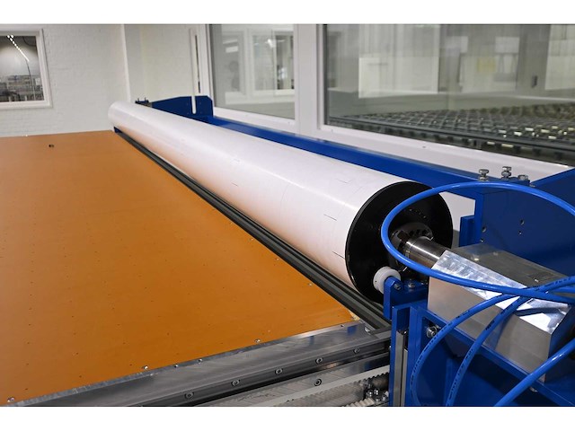 2018 benteler friction unit glas wrijf/rubbing machine inclusief kantelbare tafel, dubbele benteler (kantelbare) aanvoertafel en kantelbare uitvoertafel (c) - afbeelding 18 van  49