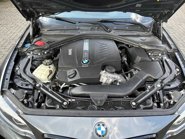 2018 bmw m2 coupé personenauto - afbeelding 17 van  29